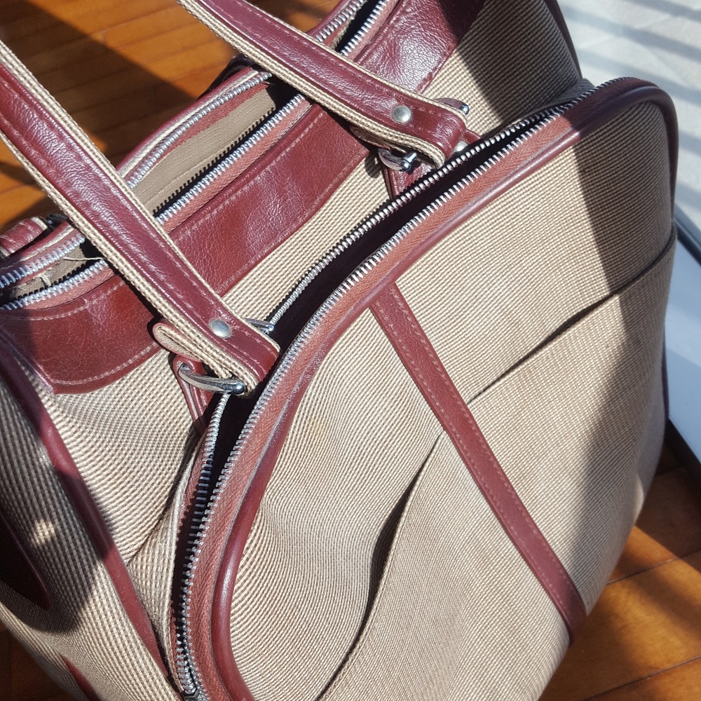 American Tourister luggage suitcase carry on - Picture 5 of 8